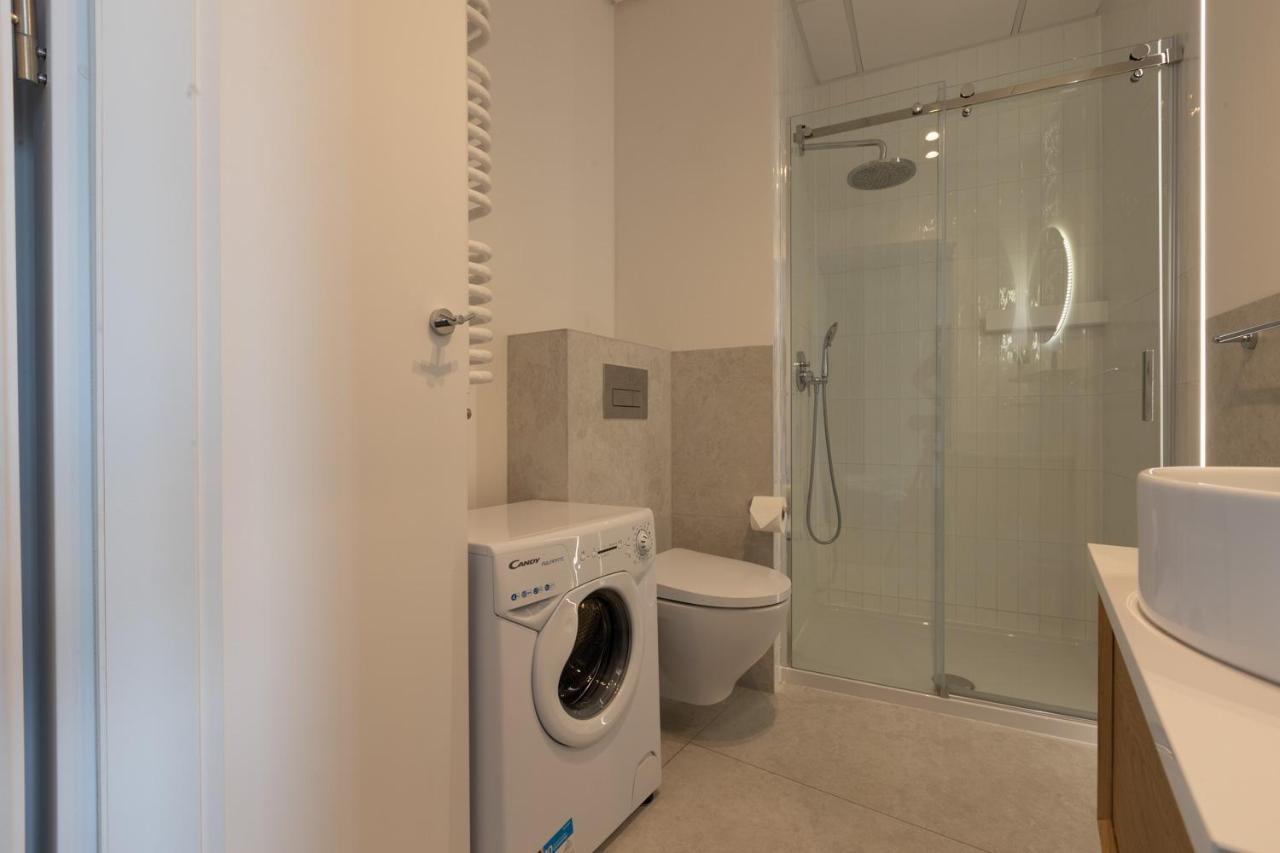 Bliska Wola 319 Apartment Warsaw Luaran gambar